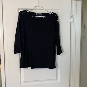 Elbow sleeve top